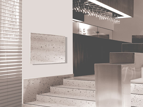 Struttura ECOSUN BASIS 600 installata in un bar, rivestita con lo stesso marmo del pavimento e dei gradini.